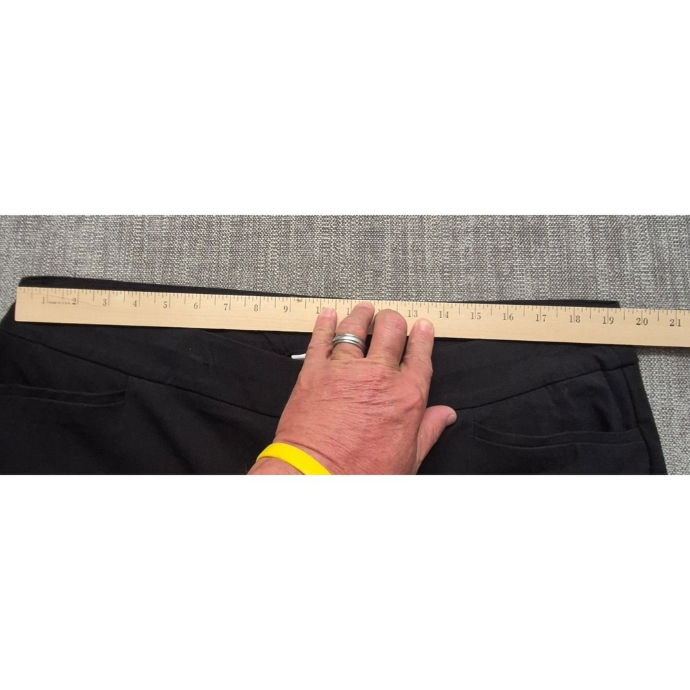Chicos women's black pull on wide leg capri pants sz 18 stretch classic preppy - Picture 7 of 15